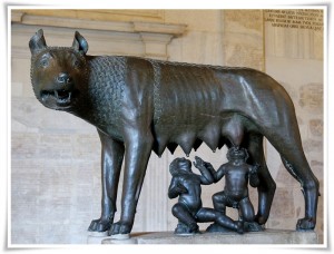 Капитолийският вълк, считан дълго за етруски бронз, хранел близнаците Ромул и Ремус